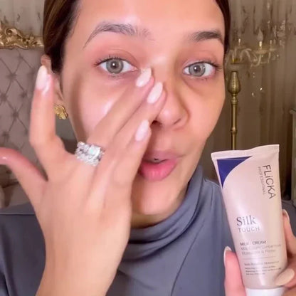 Flicka 3-in-1 Silk Touch Primer For Flawless Makeup